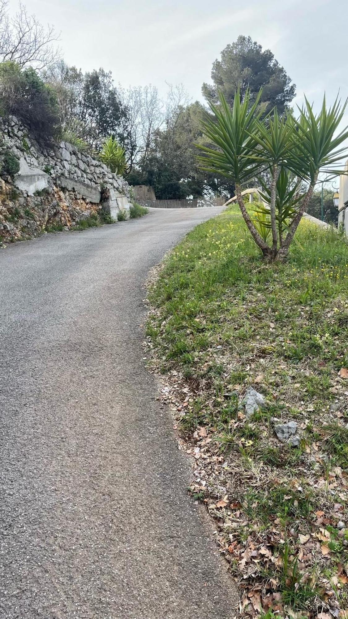 Rez De Jardin, Entre Mer Et Montagne Levens Exterior photo
